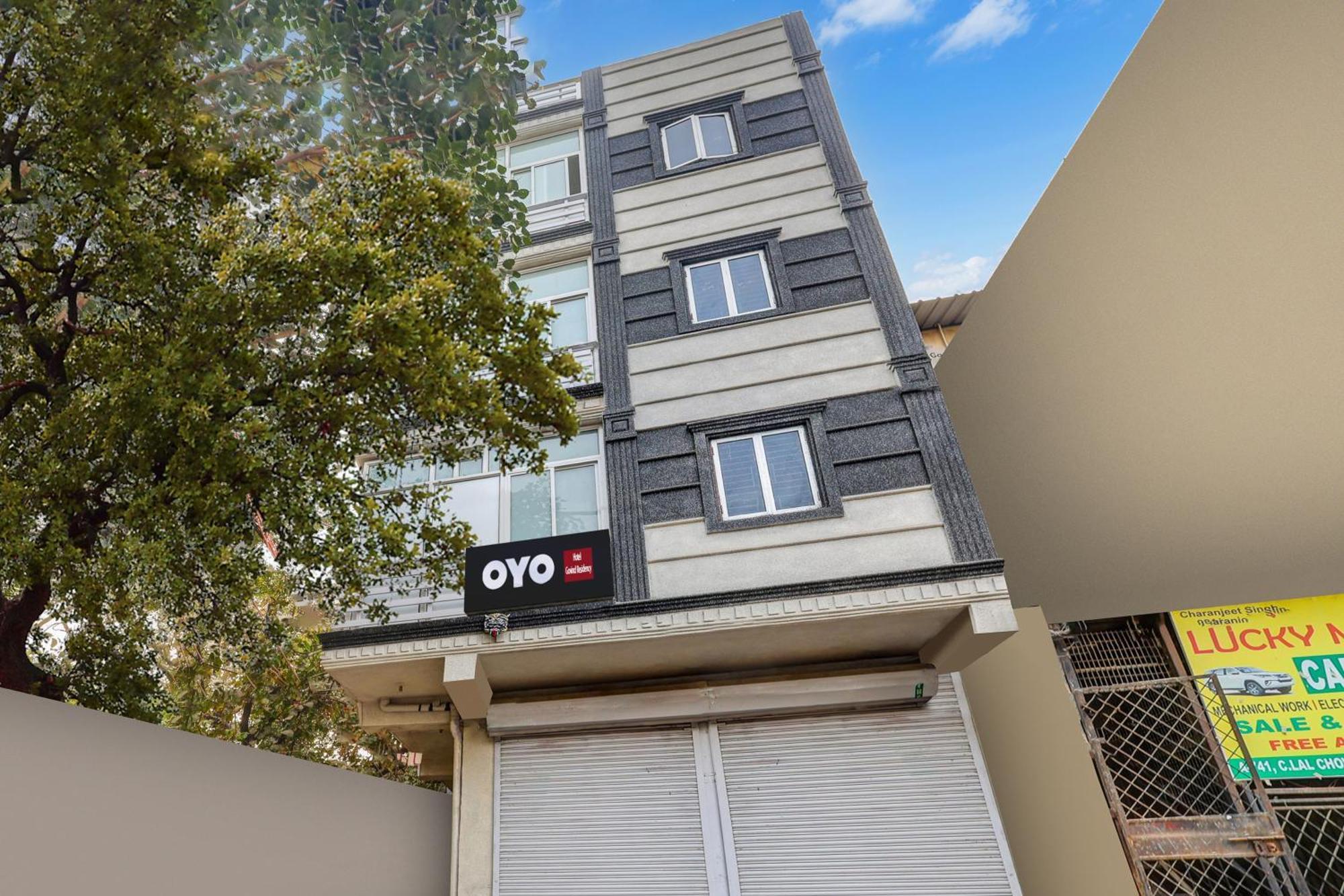Hotel O Govind Residency New Delhi Bagian luar foto
